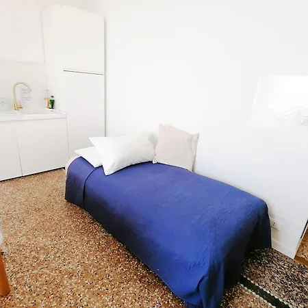 Nuovo Bilocale Frontemare Per 2